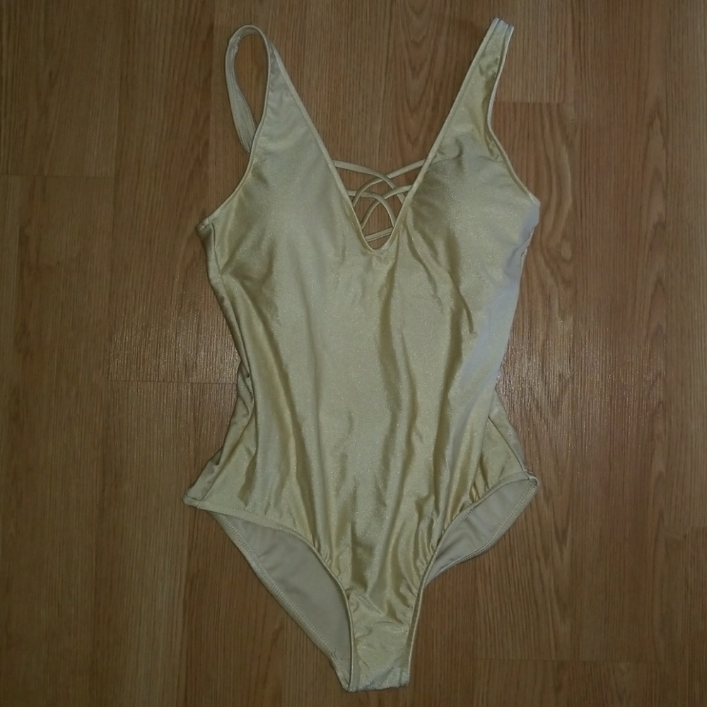 One piece swimsuit